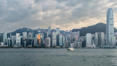 跨境电商独立站怎么运营？多语言出海独立站和建外贸独立站，到底选哪个更实在